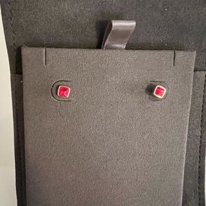 NWT Kendra Scott Greer Stud 18k Gold Vermeil Pink Opal